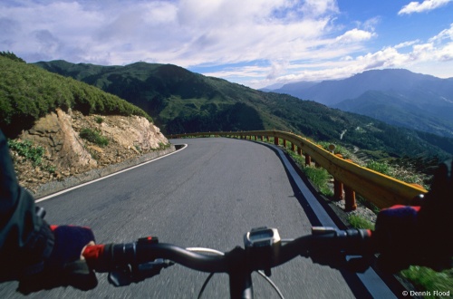 Riding Through Taroko Gorge