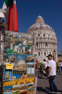 Tourists in Pisa