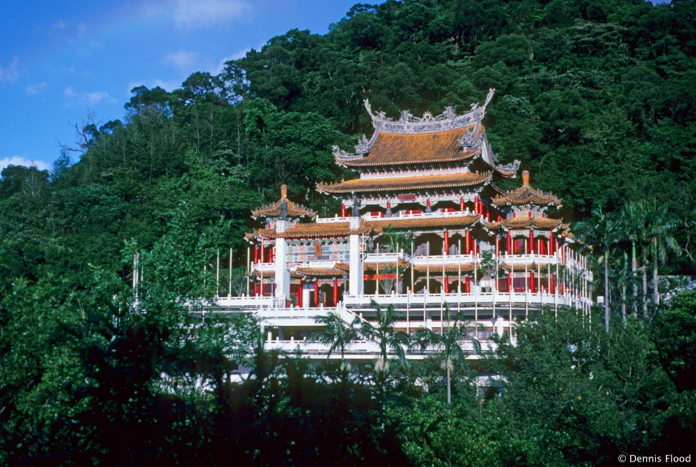 ChiNan Temple