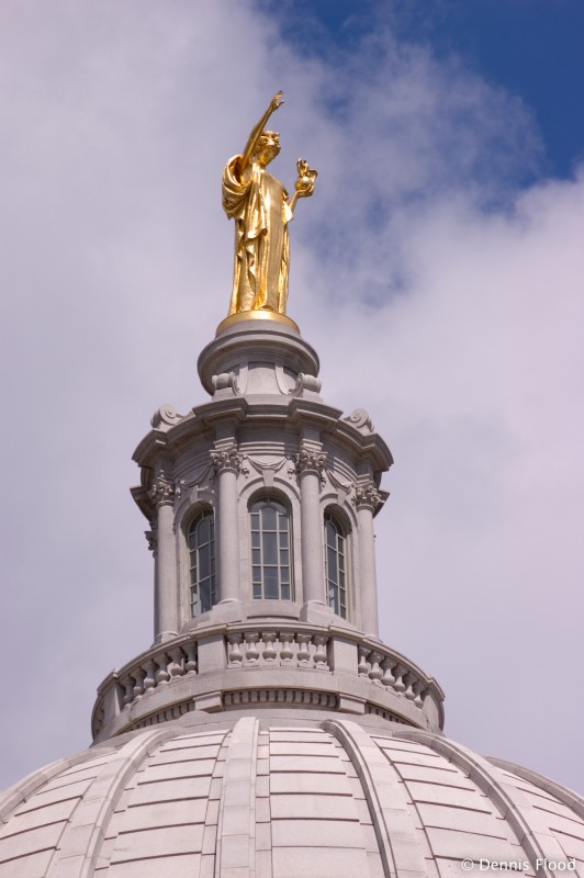 Gold Wisconsin Statue