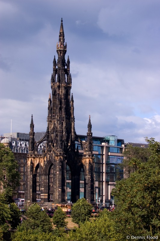 Sir Walter Scott Monument