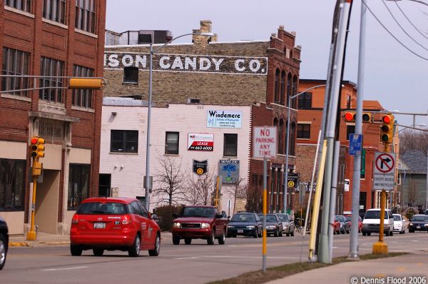 Willy Street Signs